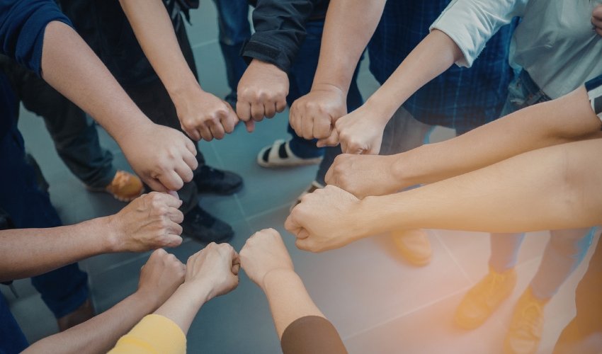 importancia de la conciencia social para crear unión y solidaridad